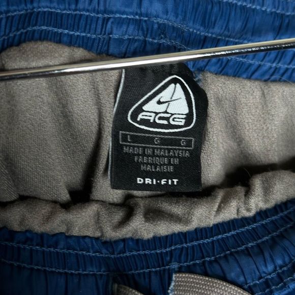 VTG Nike ACG Running Shorts Men’s Large - Picture 5 of 5